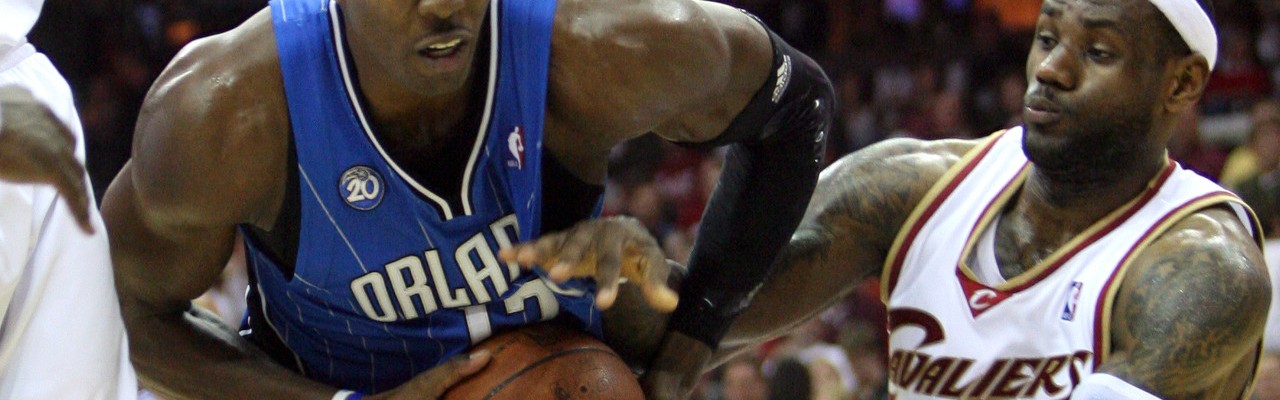 kaiyun-霍华德防守啥级别？杨毅：弹跳棒 身高&amp;下肢力量对抗纯五号位吃亏