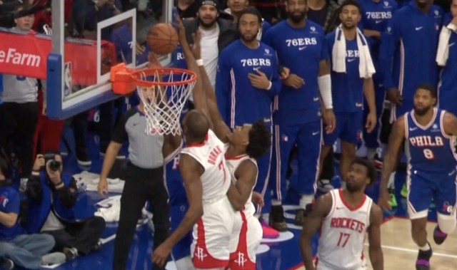 开云官网-爆大冷！火箭裁判帮忙仍输球：杜兰特36分8失误，恩比德打爆申京