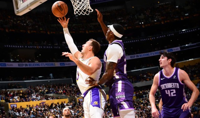 开云下载-重要性正在不断被挖掘出来，超级投手已经是湖人第二阵容的核心了